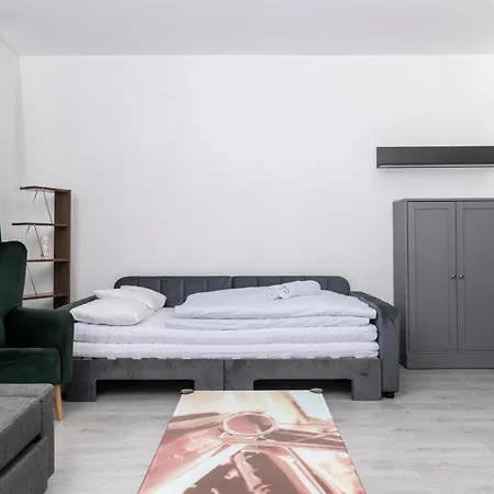 All-in Skyline Apartment